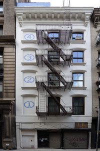 15 Warren St in New York, NY - Foto de edificio - Building Photo