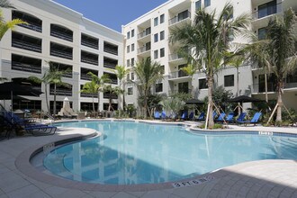 Advenir at Lighthouse Point in Pompano Beach, FL - Foto de edificio - Building Photo