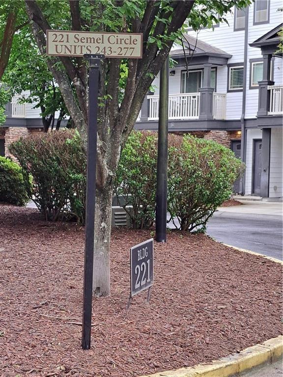 221 Semel Cir NW in Atlanta, GA - Building Photo - Building Photo
