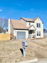 851 Weston Ct in Newport News, VA - Building Photo