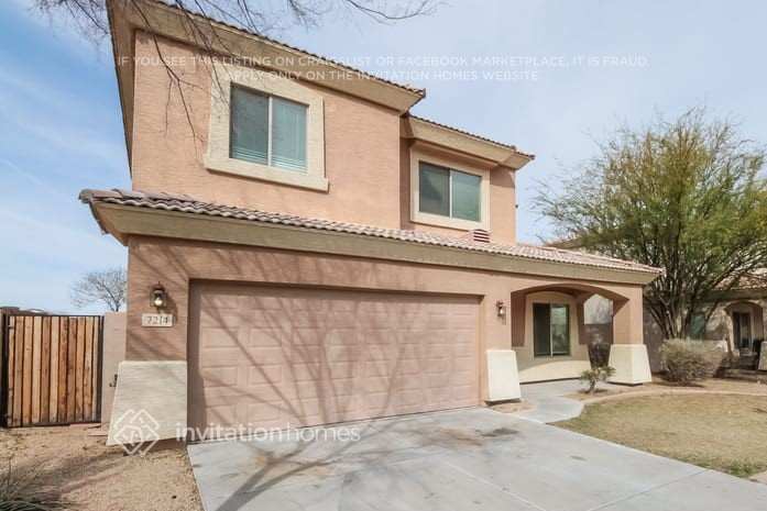 7214 S 13th Way in Phoenix, AZ - Building Photo