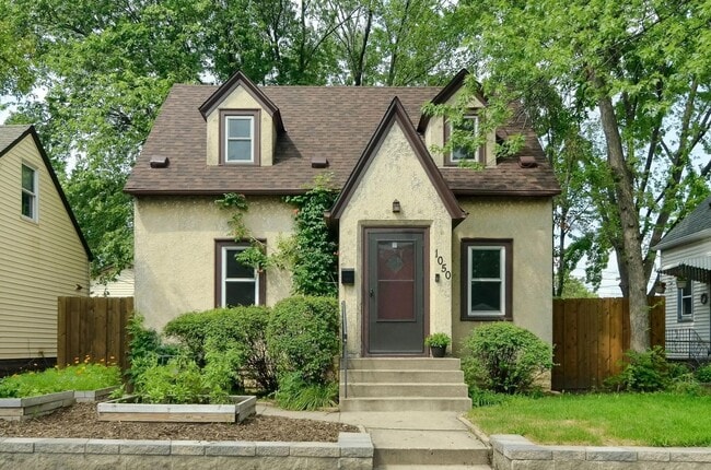 property at 1050 5th Ave S