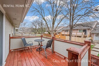 10965 Gillette St in Overland Park, KS - Building Photo - Building Photo