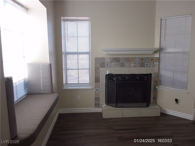 property at 7313 Saybrook Point Dr