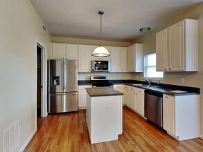 10414 Bellchime Ct in Indianapolis, IN - Building Photo - Building Photo