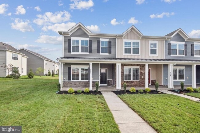 property at 121 Nootka Wy