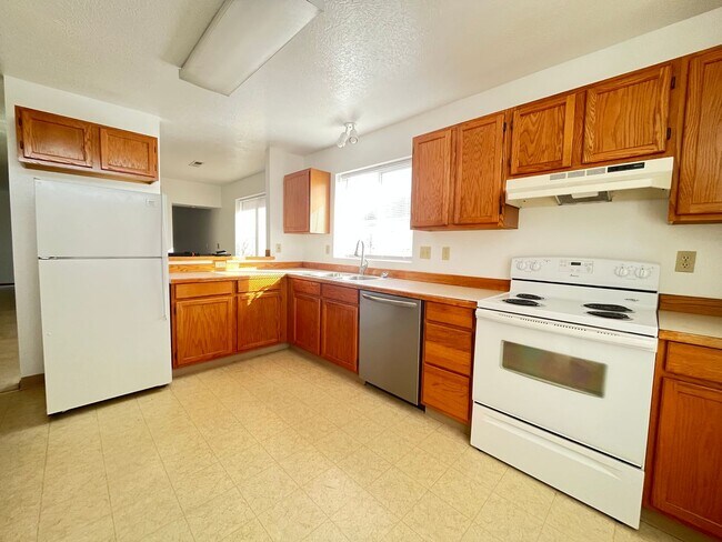 5211 S Smith Ct in Spokane, WA - Building Photo - Building Photo