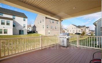 2471 Vineyard Spgs Wy in Ellicott City, MD - Building Photo - Building Photo