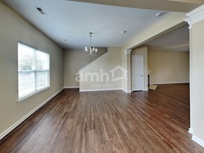 275 Flanders Dr in Mooresville, NC - Building Photo - Building Photo