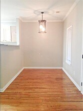 218 Barfield Ave SW in Atlanta, GA - Foto de edificio - Building Photo