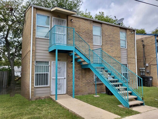 518 Briggs St in San Antonio, TX - Building Photo - Primary Photo