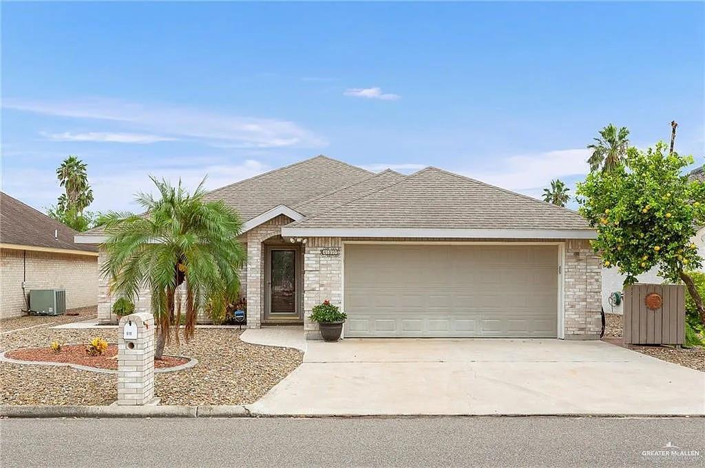 610 Lake View Dr in Mission, TX - Building Photo