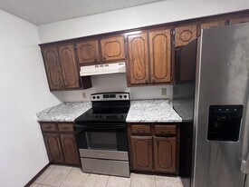 117 Park Pl in Midwest City, OK - Building Photo