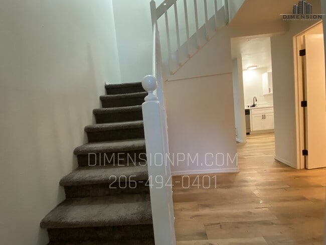 2412 Poplar St SE in Auburn, WA - Building Photo - Building Photo