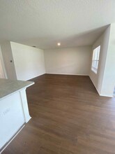 237 St Georges Cir in Eagle Lake, FL - Building Photo - Building Photo