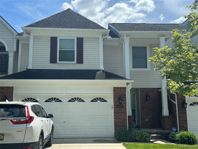 property at 41827 Yeats Dr