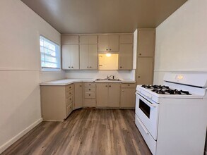 3810 32nd St in Lubbock, TX - Building Photo - Building Photo