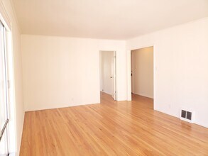 1021 Clay St, Unit 1023 in San Francisco, CA - Building Photo - Building Photo