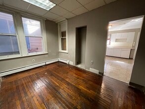 102 Main St, Unit Rear in Johnstown, PA - Building Photo - Building Photo