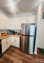 5240 Kinsbridge Dr in Mint Hill, NC - Building Photo - Building Photo