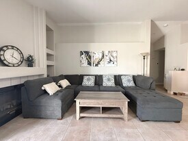 8354 Drop Camp St in Las Vegas, NV - Building Photo