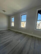 27 Sheffield St in Jersey City, NJ - Building Photo - Building Photo