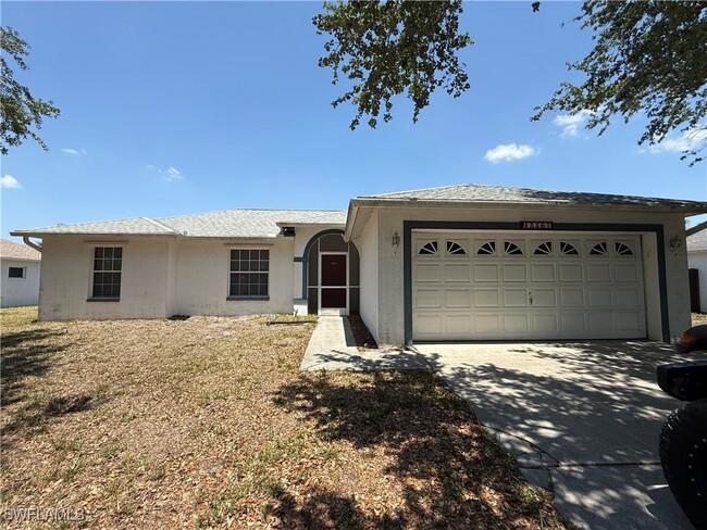 property at 15561 Horseshoe Ln