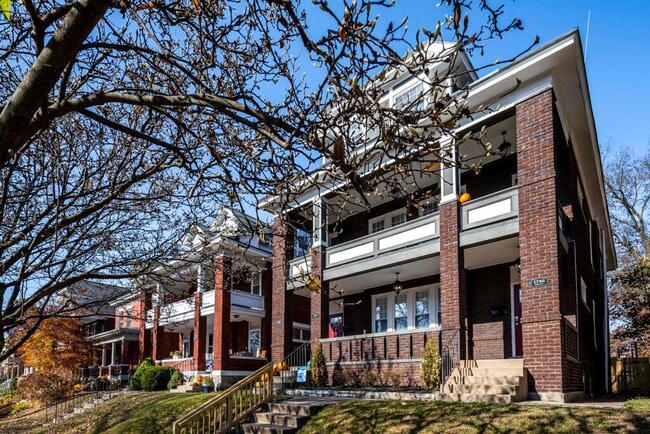 1742 Bryden Rd in Columbus, OH - Building Photo - Building Photo