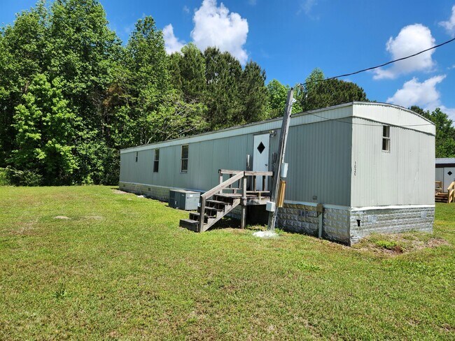 property at 1020 Aaron Ln