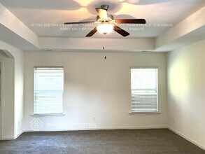 604 Brookfield Dr in Knightdale, NC - Building Photo - Building Photo