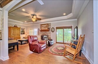 7618 TX-87 in Milam, TX - Building Photo - Building Photo