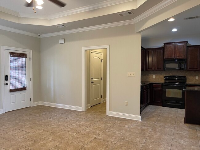 4422 Bay View Dr in Marrero, LA - Foto de edificio - Building Photo