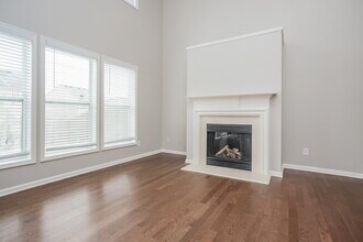 231 Winterbury Dr in Canton, GA - Foto de edificio - Building Photo