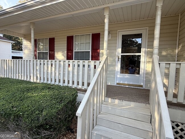 228 Solomon Dr in Ellenwood, GA - Building Photo - Building Photo