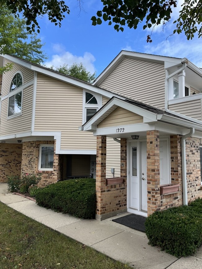 property at 1272 Ranchview Ct