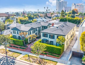 1235-1241 S Beverly Glen Blvd in Los Angeles, CA - Building Photo - Primary Photo