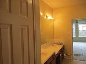 601 Babbling Brook Dr in Saginaw, TX - Building Photo - Building Photo