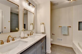 1450 Cedarhurst Dr in Dunwoody, GA - Building Photo - Building Photo