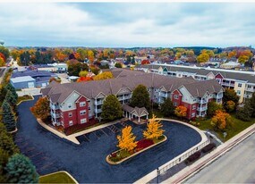 Berkshire Grafton Senior Apartments - 62+ in Grafton, WI - Building Photo