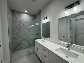 2145 Redmond St in Port Charlotte, FL - Building Photo - Building Photo