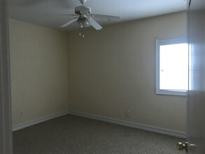 133 S Hill St in Griffin, GA - Building Photo - Building Photo