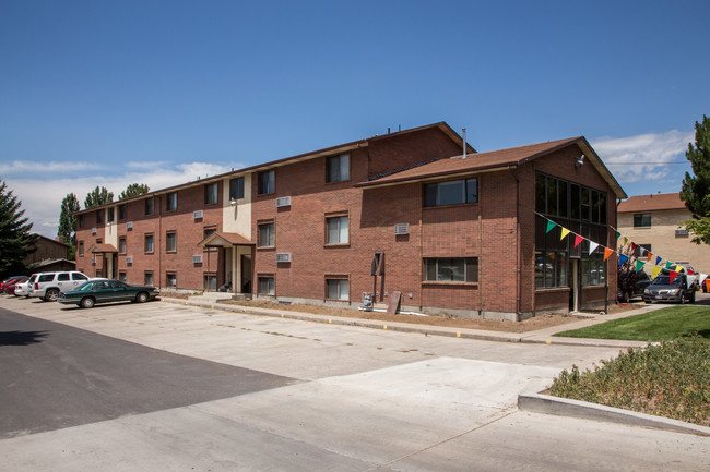 Twin Creek Apartments