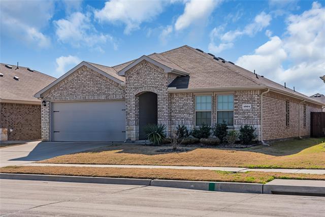 1924 Willow Crk Rd in Lancaster, TX - Building Photo - Building Photo