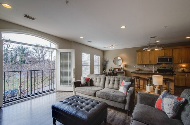 property at 760 Wedgewood Park