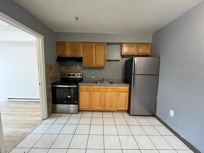 15 Bergen Ave, Unit G in Jersey City, NJ - Building Photo - Building Photo