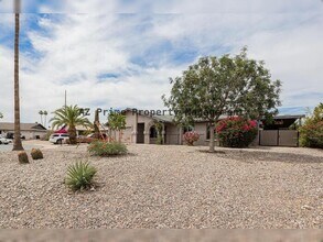 542 W Pampa Ave in Mesa, AZ - Building Photo - Building Photo