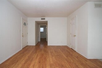 2619 FM 879 in Waxahachie, TX - Building Photo - Building Photo