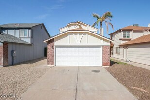 1915 S 39th St in Mesa, AZ - Building Photo