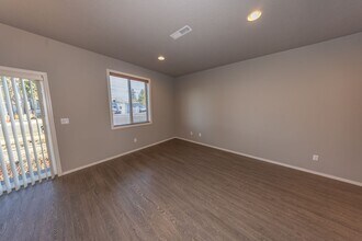 13706 NE 64th Cir in Vancouver, WA - Building Photo - Building Photo