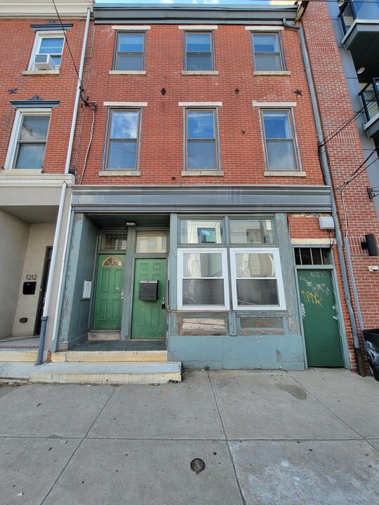 1214 N 5th St in Philadelphia, PA - Building Photo